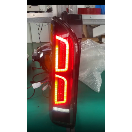 Toyota Hi ace Commuter GL Grandia 2005 to 2025 Tail light Tail lamp
