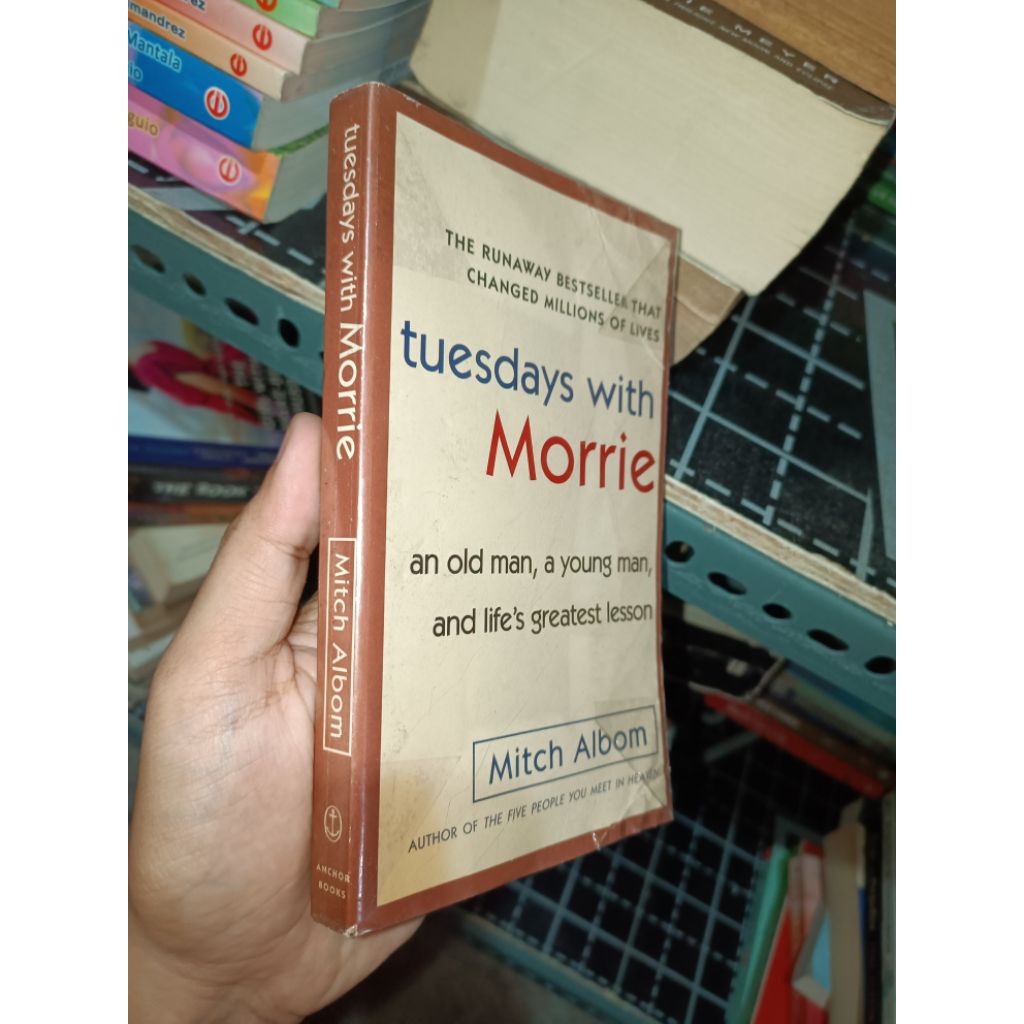 Tuesdays with Morrie by: Mitch Albom | Shopee Philippines