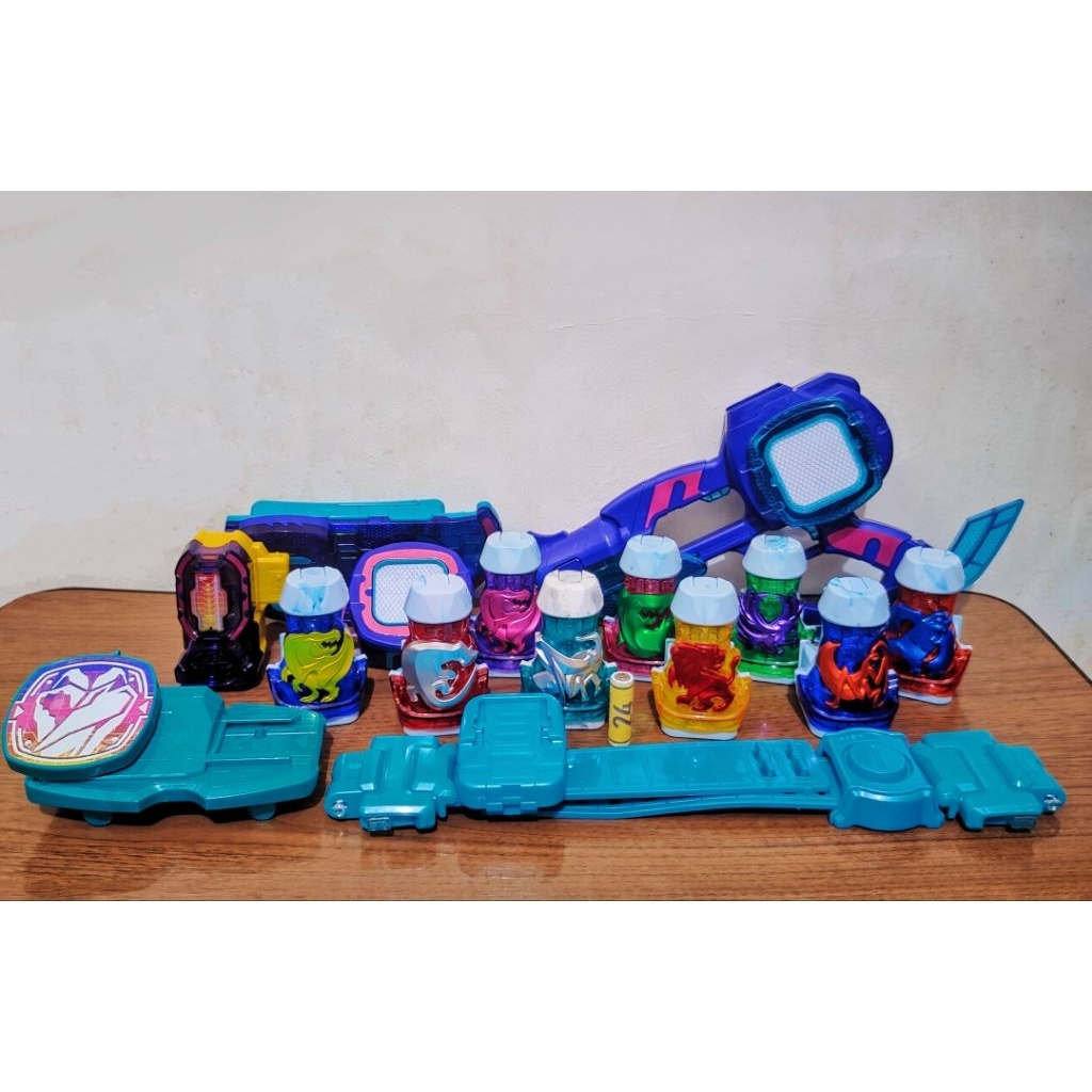 BANDAI's Kamen Rider Revice DX Belt Set | Shopee Philippines