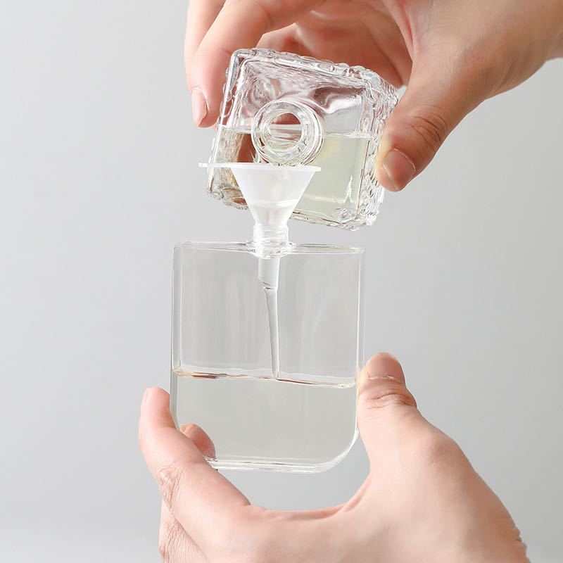 1pc Mini Plastic Funnel Embudo Transparent Funnel Small Mouth Liquid ...