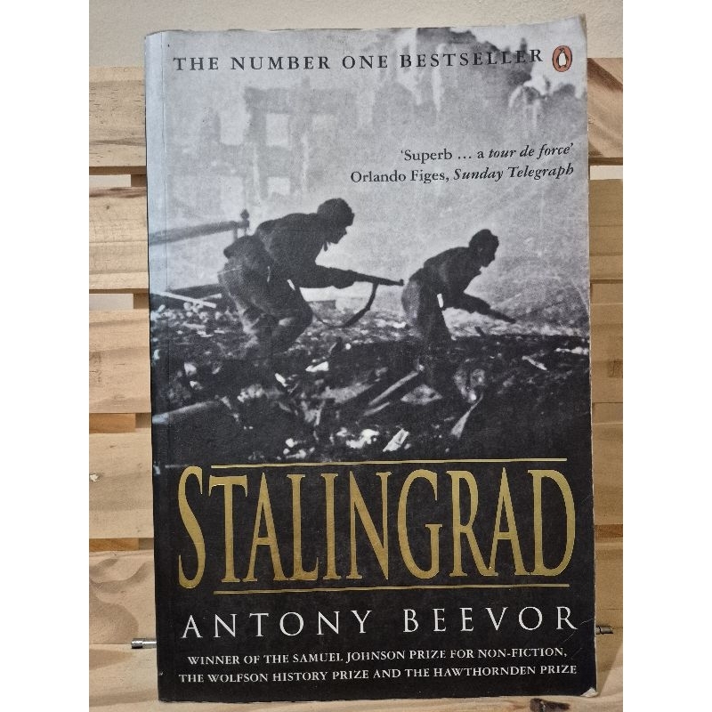 [Preloved] Antony Beevor, author of Stalingrad, Berlin, The Second ...