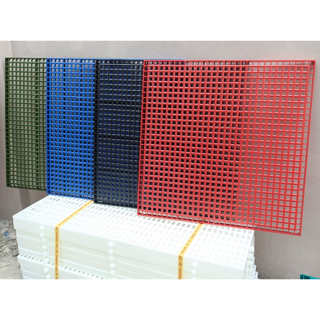 Plastic Rabbit Matting 2x2, Size 2ft.x2ft. plastic rabbit matting ...