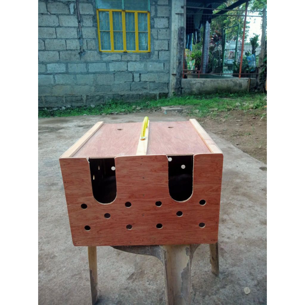 WOODEN DERBY BOX 2 DIVISION (KULUNGAN NG MANOK) DOUBLE | Shopee Philippines