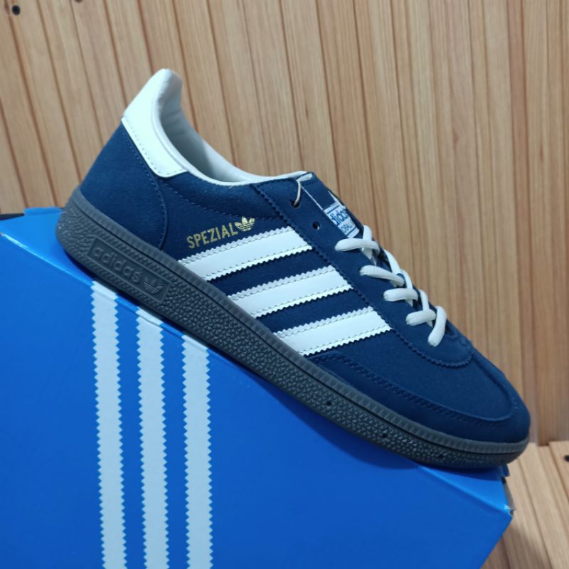 SP NAVY WHITE OEM QUALITY | Shopee Philippines