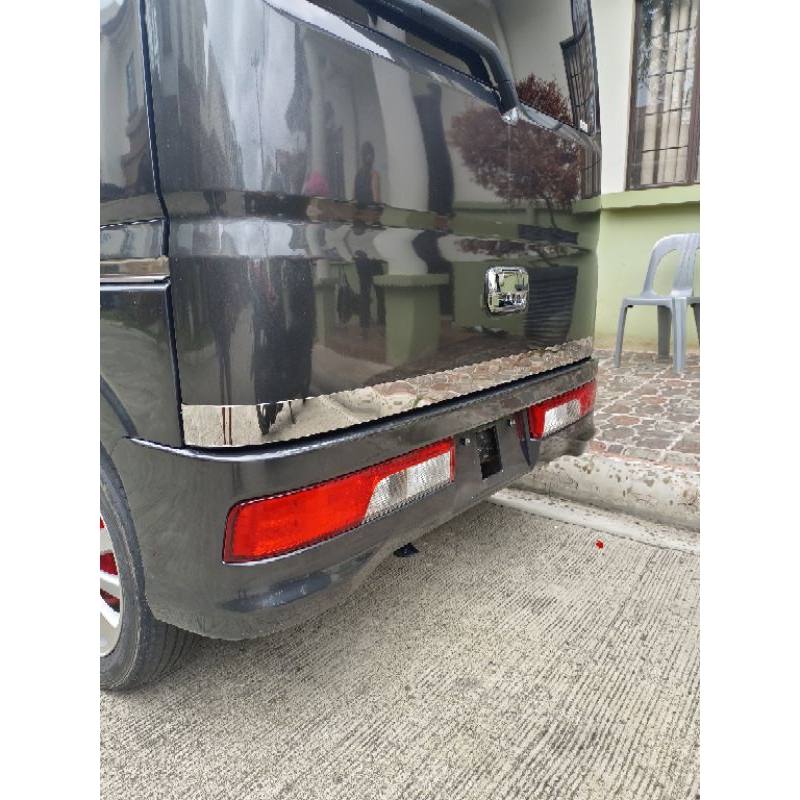 DA17V and DA17W Back Door Trim | Shopee Philippines