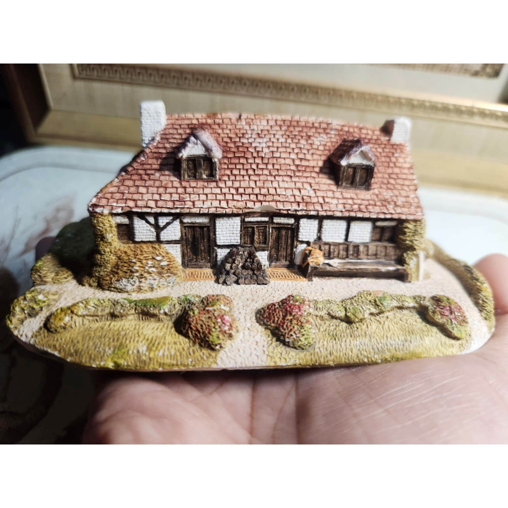 Rare Vintage MILESTONES COLLECTION Miniatures Cottage House Display ...