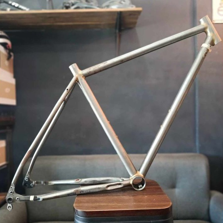 AVE MALDEA CX/GRAVEL/ROADBIKE/MINI VELO Customized Frame Shopee