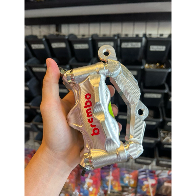 Brembo Caliper 4POT for MIO/CLICK WITH BRACKET FOR 260MM DISK | Shopee ...