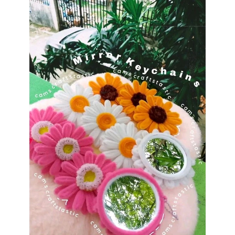 Sunflower and Gerbera mirror keychain | Shopee Philippines
