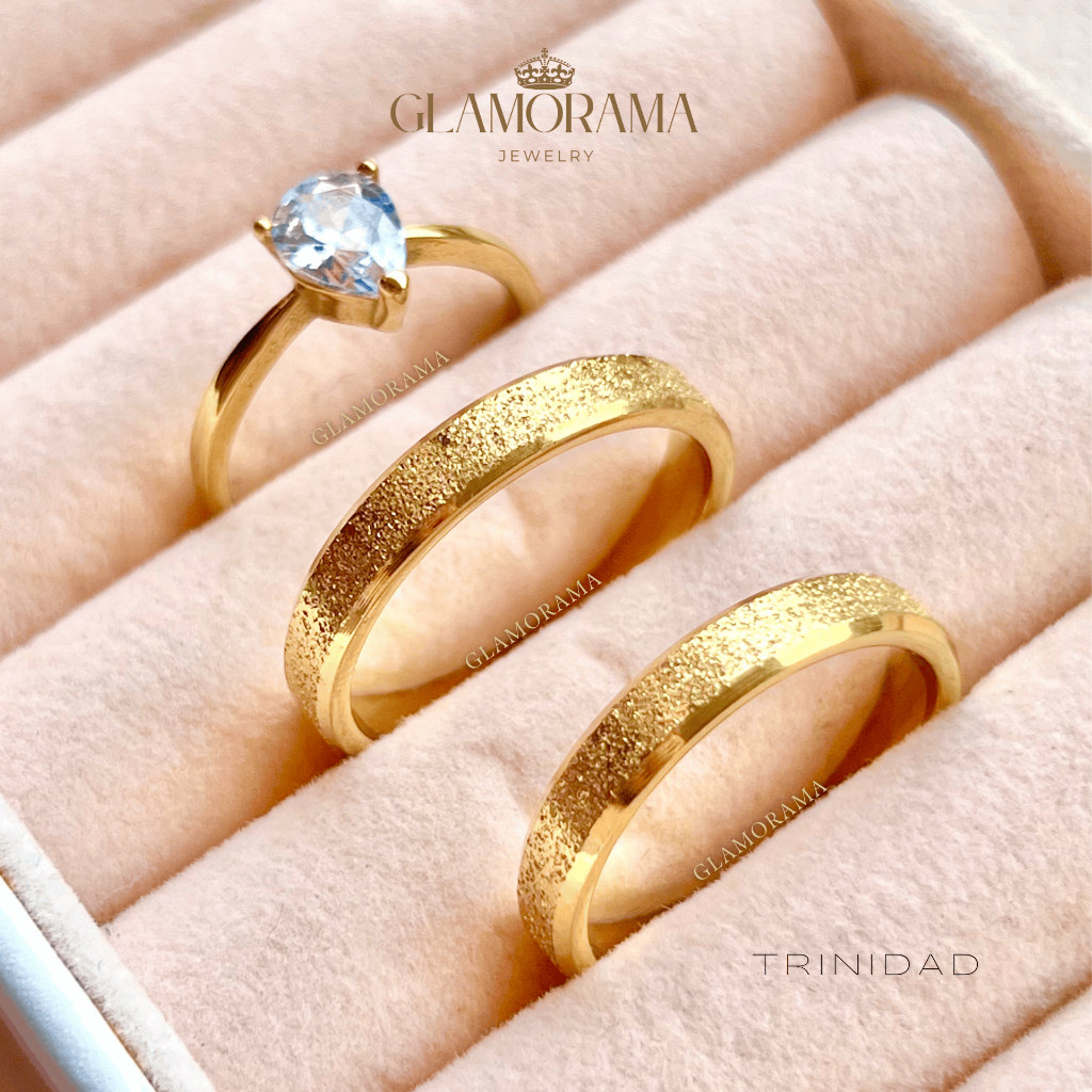 Glamorama Couple Rings: 