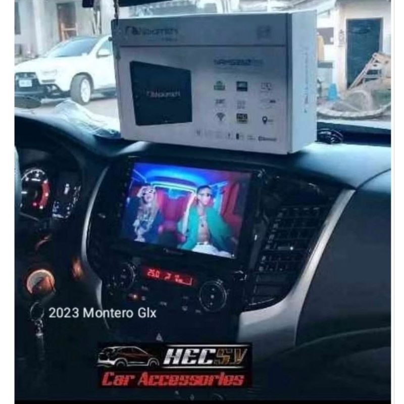 Nakamichi Head Unit Montero Pajero Xpander Apple CarPlay Android Auto ...