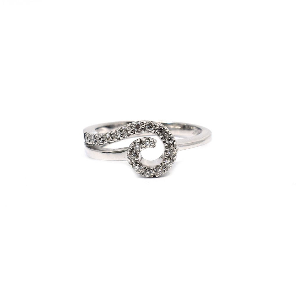 18K Locally Made White Gold Lady Ring with diamonds | Shopee Philippines