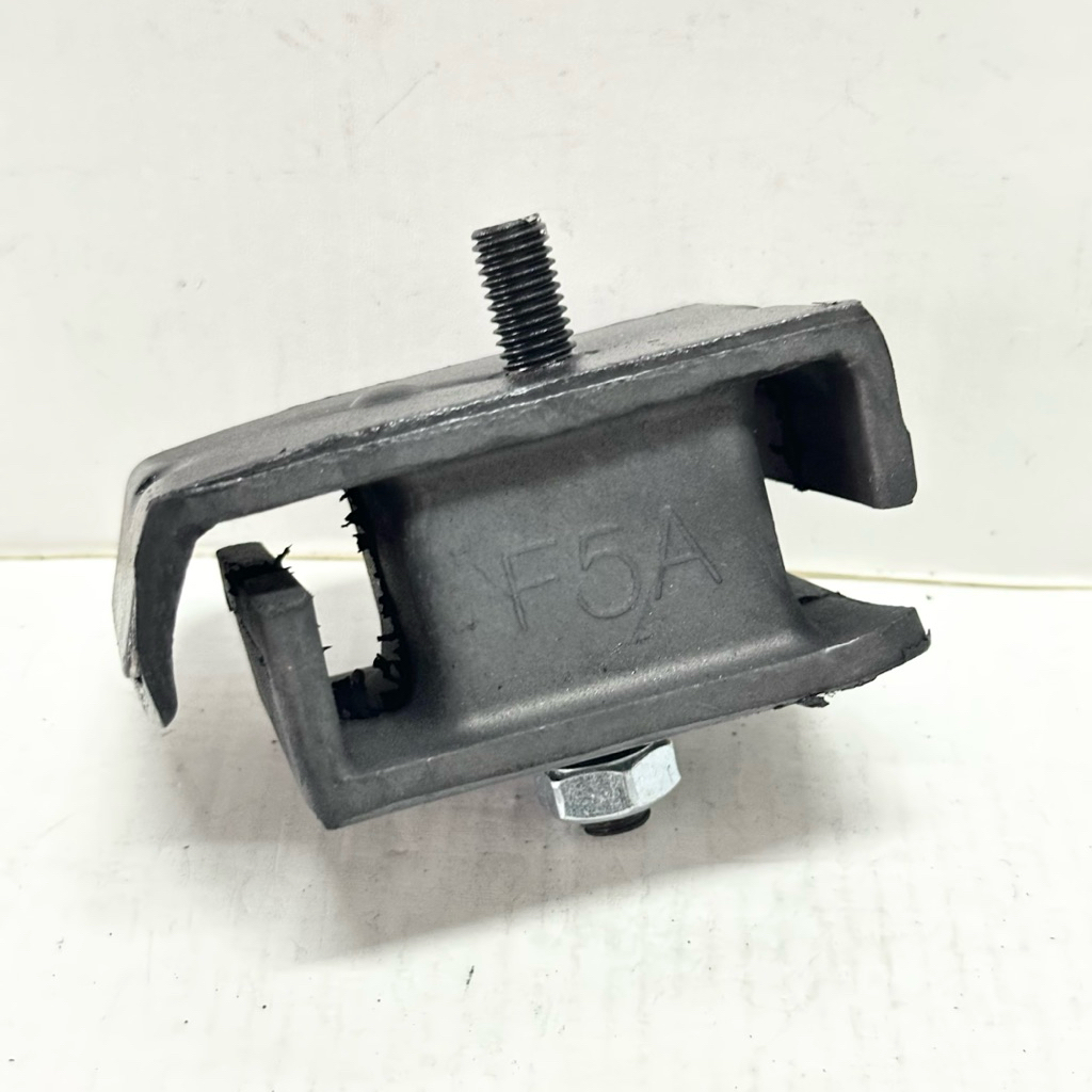 Engine Support for Suzuki Multicab F5A F6A DA71 DA-71 11610-79121 11610 ...