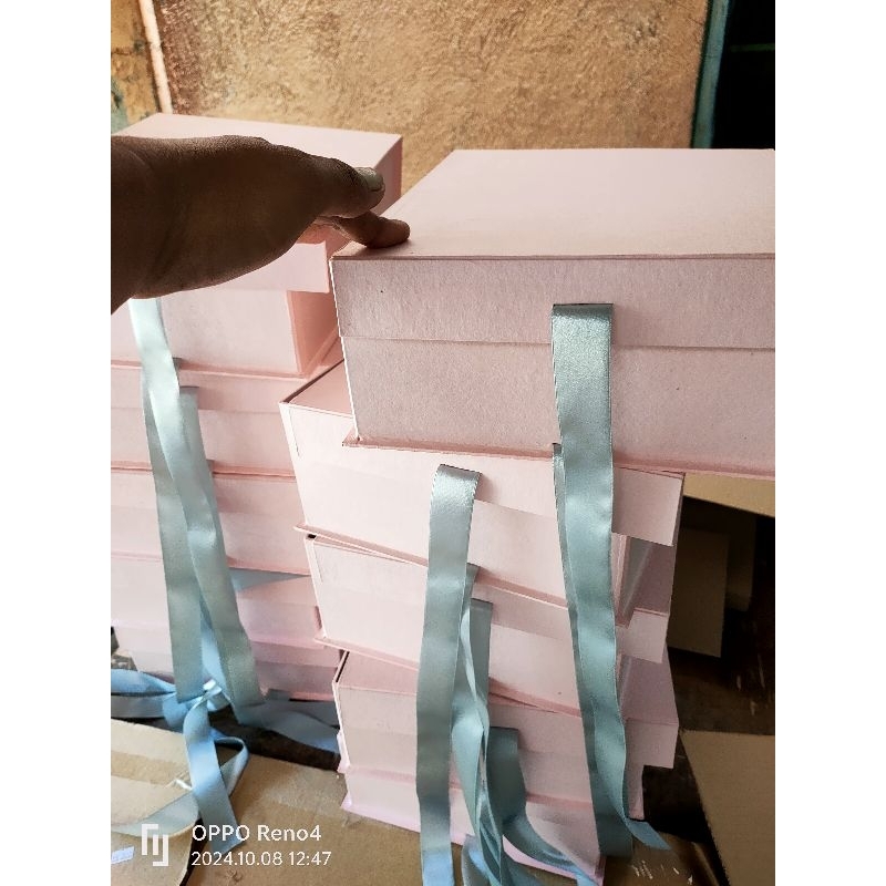14.5x10x5 inches hArdbox flip type box. | Shopee Philippines