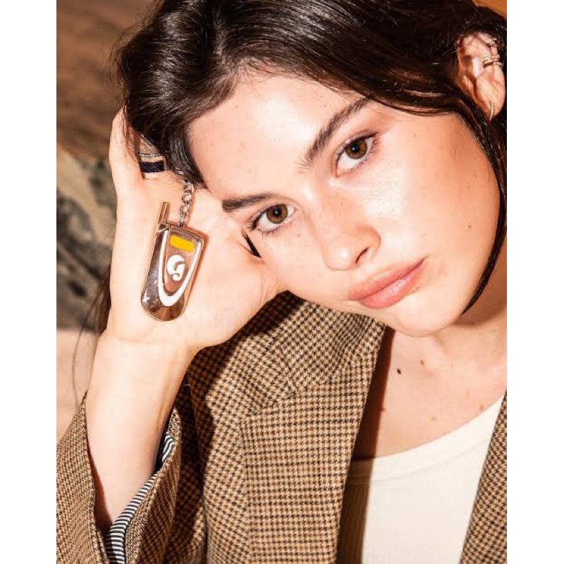 Glossier LA Flip Phone Mirror Keychain Gracie Abrams Anik Anik | Shopee ...
