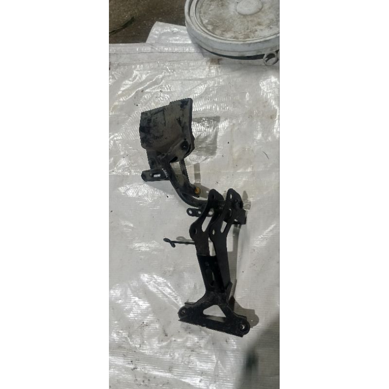 honda click v1 125/150 stay bracket (used) | Shopee Philippines