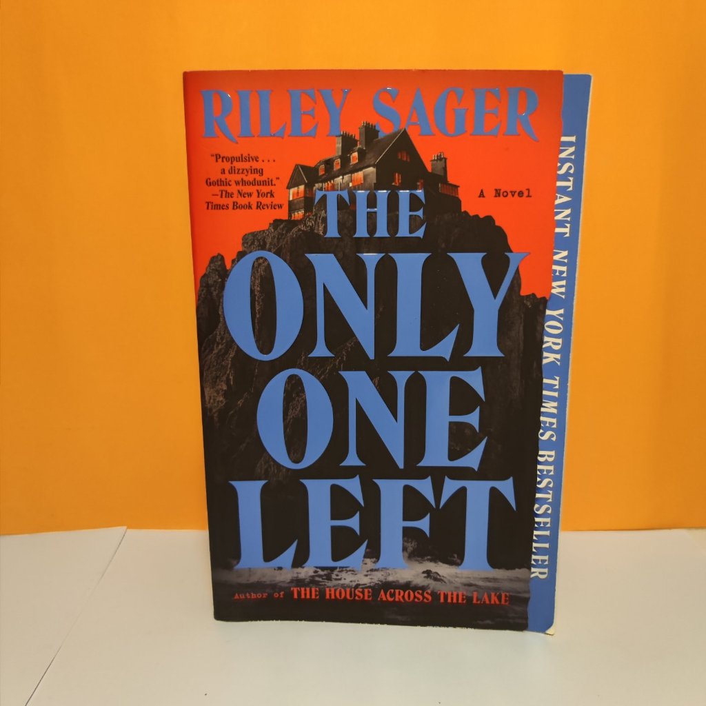 The Only One Left by Riley Sager (Secondhand Preloved Original Book ...