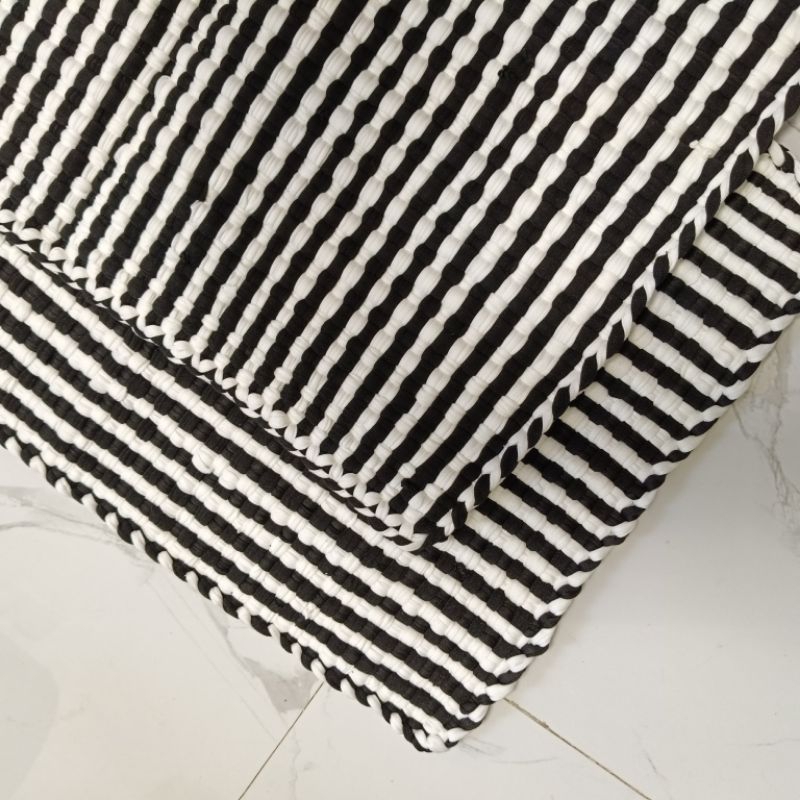 Basahan Doormat/ Foot rug in Black and White (Medium size) | Shopee ...