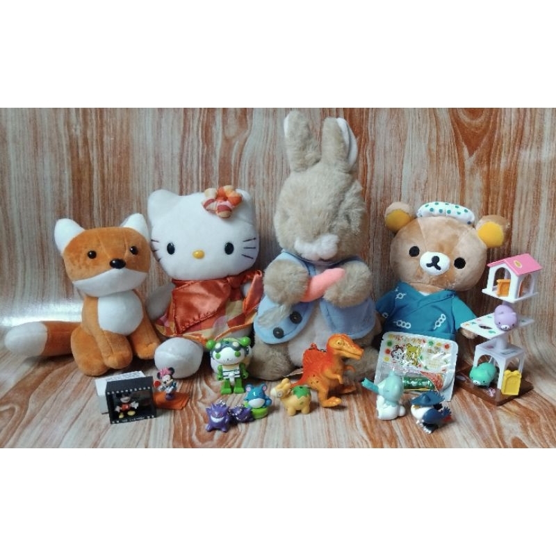 Assorted Japan Small Size Toys And Collectible Charms Pokemon Disney Hk ...