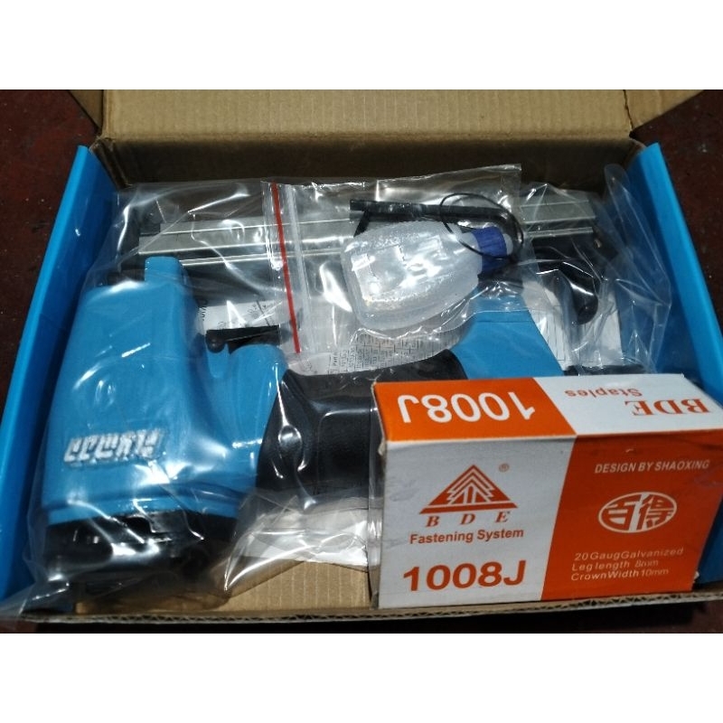 flyman original Air tacker and 1 box staples(bala) | Shopee Philippines