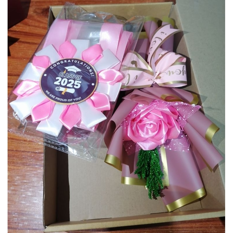 10 slot Money Garland With flower bouquet, money sash, EmptyMoney ...
