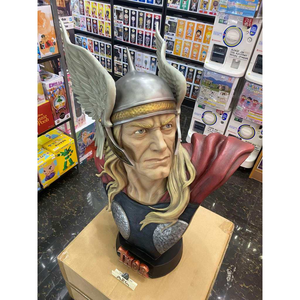 (R&G) Sideshow Collectibles Marvel Thor Comic Life Size Bust 1/1 scale ...