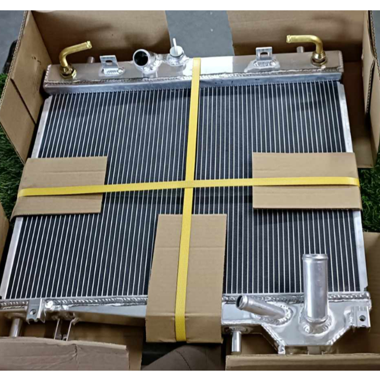 Brand New Radiator Aluminum and Plastic Type for DA17V DA17W Multicab ...