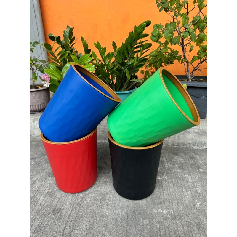 FAMILIFE Large Capacity Trash Can Round Plastic Trash Bin with Pressure ...