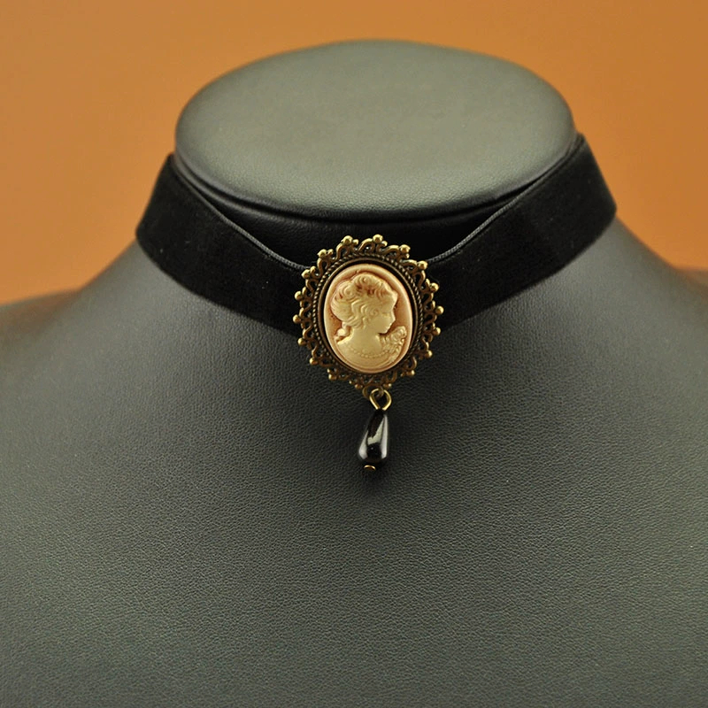 Elegant Choker Victorian Black Velvet Lace Cameo Choker Gothic Lady ...