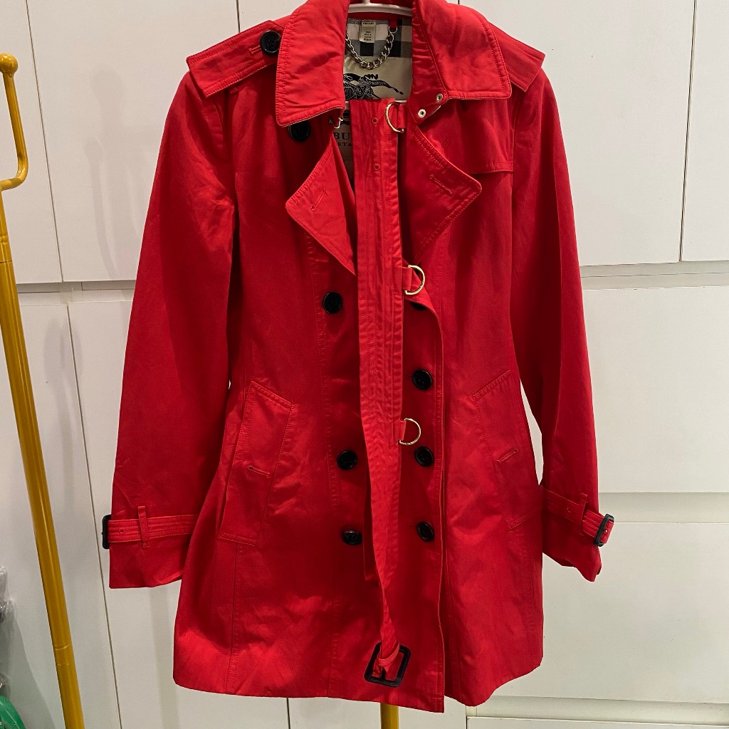 BN350 | THRIFTED B U R B R Y RED THE SANDRINGHAM PREMIUM TRENCH COAT ...