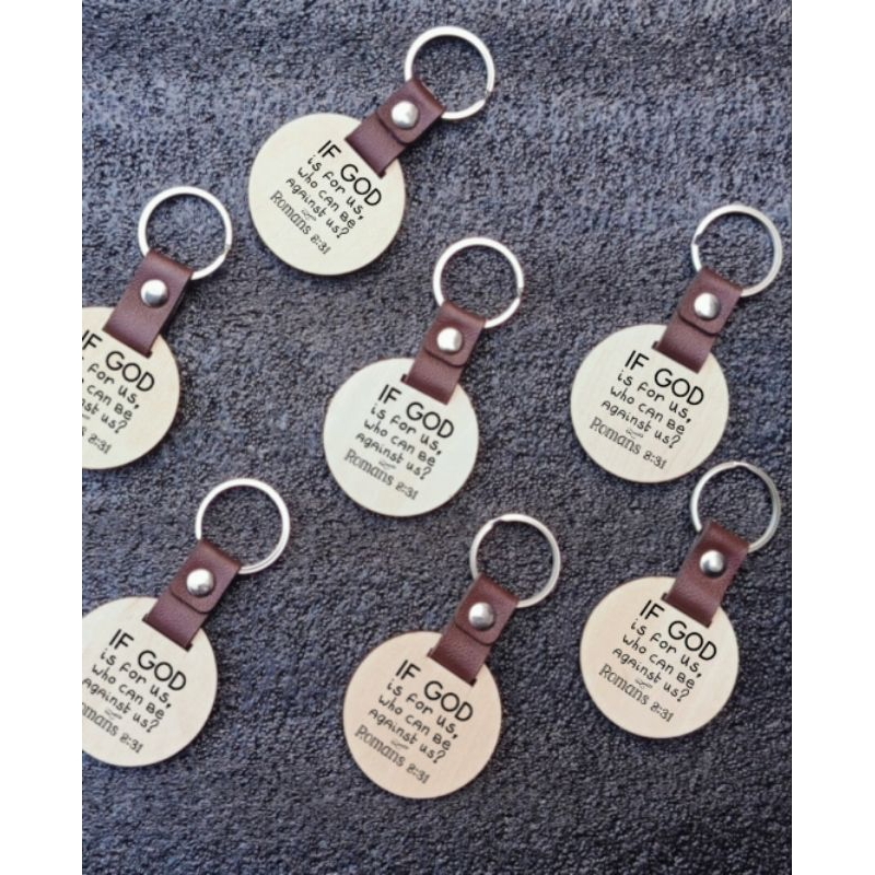 CUSTOMIZED ROUND WOODEN KEYCHAINS ENGRAVED | Shopee Philippines