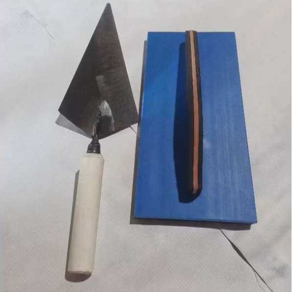 RODELA RUBBER 10MM AND TROWEL CEMENT MEDIUM WITH PPR HANDLE ACERADO ...
