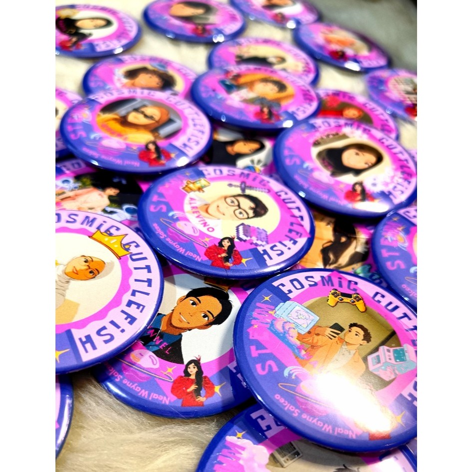 Customized Button Pins for Birthday Souvenir, Giveaways, Team Badges ...