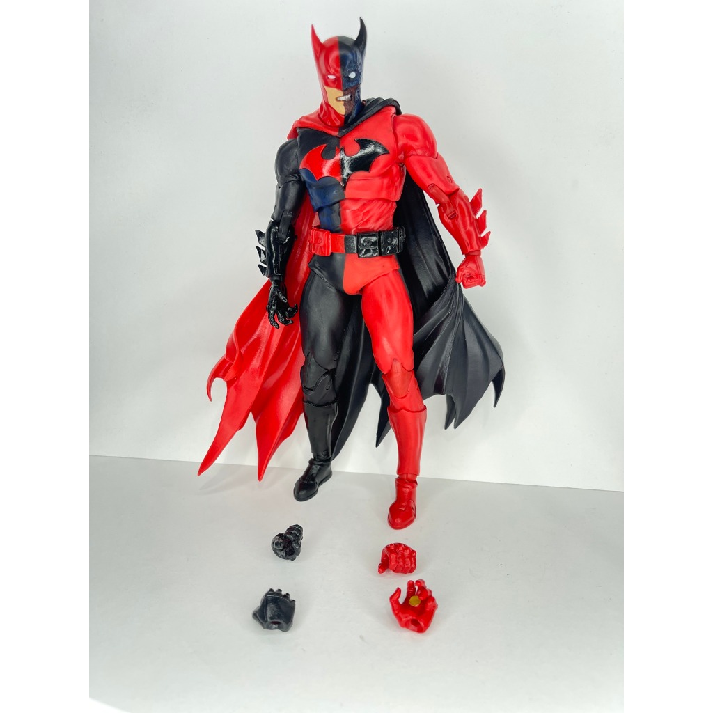 McFarlane Toys DC Multiverse Batman 7-in Action Figure