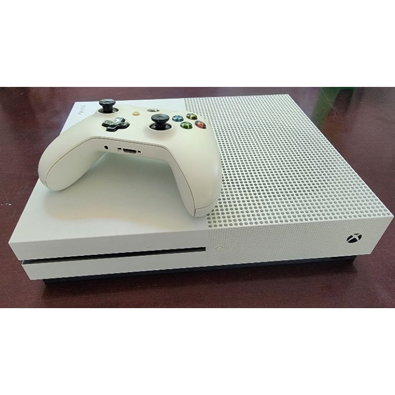 Xbox One S 1tb console with 2 games. | Shopee Philippines