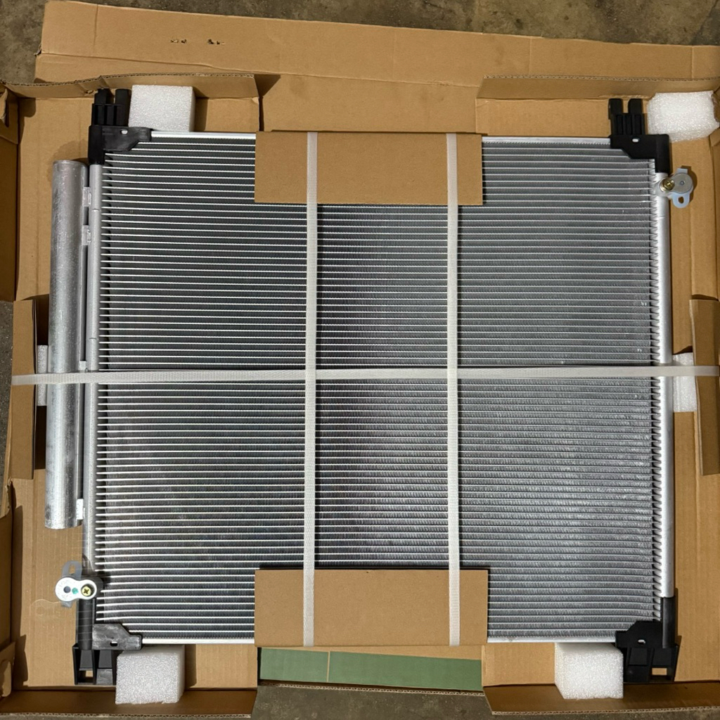 Toyota Fortuner Hilux Innova 2.4 2.8 2016-2025 AC Condenser | Shopee ...