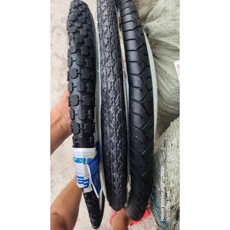 Pneus VTT PRO+ 26 X 2.125 Whitewall – Lot De 4 Avec Chambres à Air – Bande De Roulement Beachbum