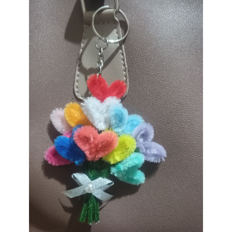 Colorful Fuzzy Wire Heart Bouquet Keychains Souvenirs Giveaways