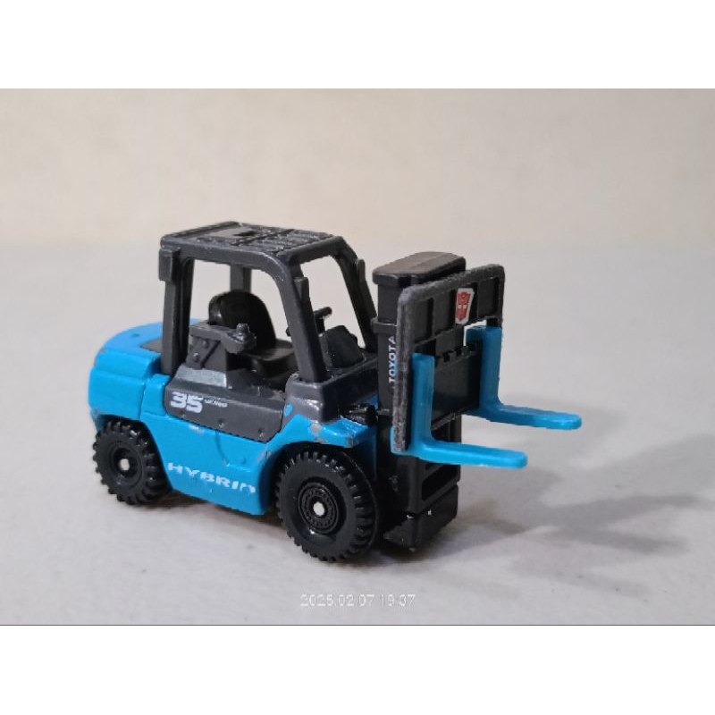 tomica toyota geneo forklift diecast car | Shopee Philippines