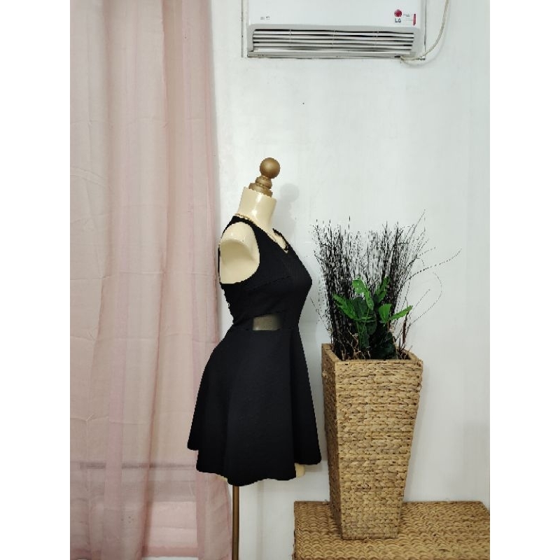 women's blue cocktail dresses Zapakasa Women Dress With Short Sleeves Royal V-Neck ACTIVE082525 Black maxi textured silk Color:Diamond White