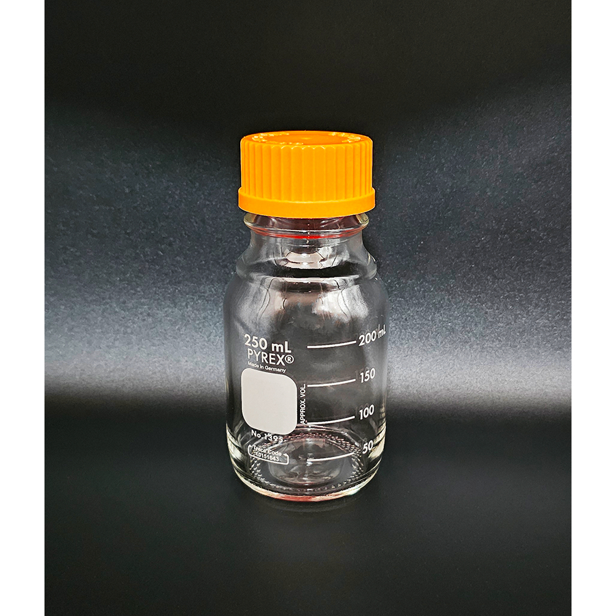 Original PYREX Glass Round Media Bottle with Screw Cap 250 mL Code 1395 ...
