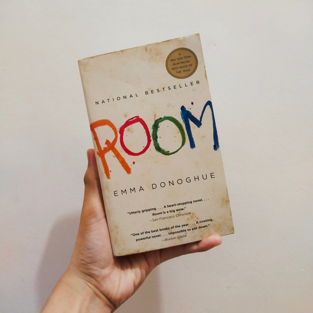 Room by Emma Donoghue | Shopee Philippines