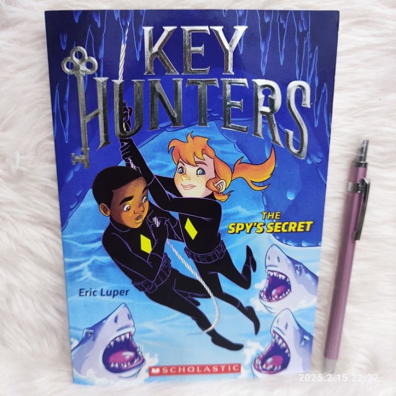 Key Hunters - The Spy's Secret by Eric Luper / Chapter Book | Shopee ...