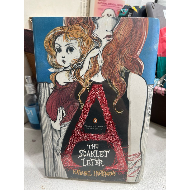 The Scarlet Letter by Nathaniel Hawthorne [Penguin Classics Deluxe ...