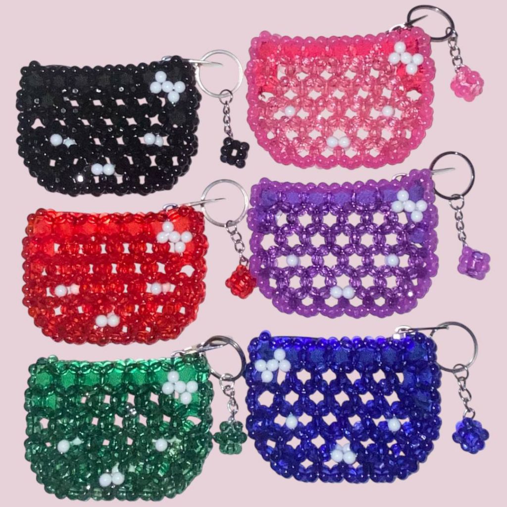 Beaded Hello Kitty Coin Purse Part 1 | Shopee Philippines