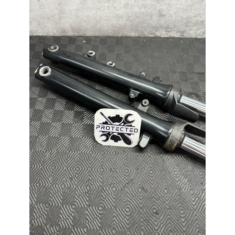 Raider 150 Front Shock Orig SGP (Carb-Used) | Shopee Philippines