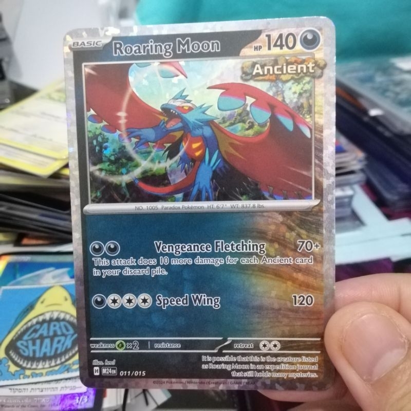 roaring moon pokemon card 011/015 Roaring Moon 011/015 McDonald's Promos 2024 Holo