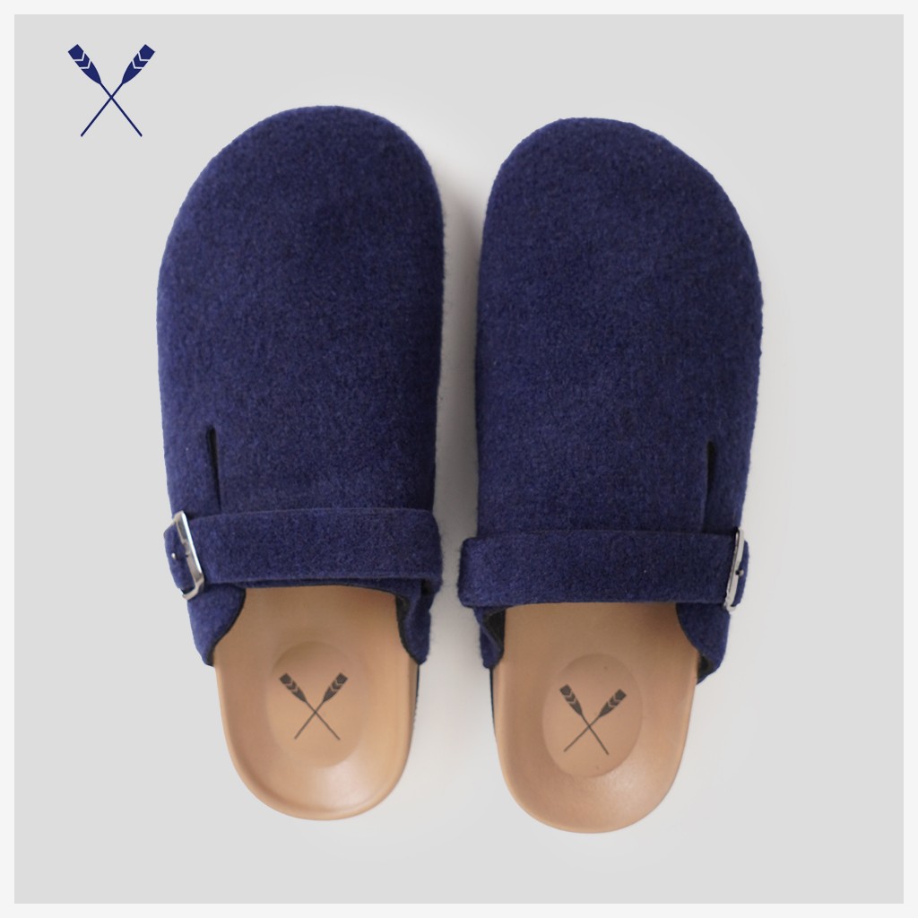 Regatta Classic Suede Clogs For Men (Black/Navy Blue) | Shopee Philippines
