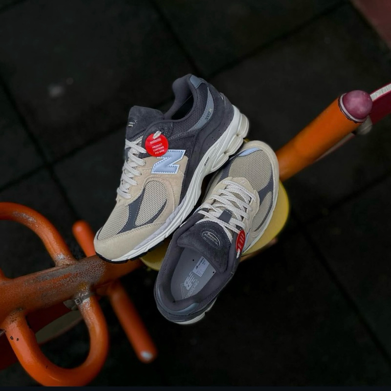 ORIGINAL 2002R Sandstone Sand M2002RPC Casual Sneakers | Shopee Philippines