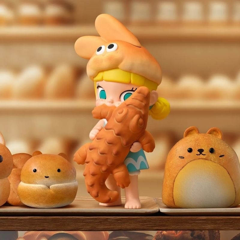 POP MART: MOLLY Carb-Lover 